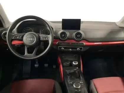 Photo 7 Audi Q2 35 TFSI COD 150 BVM6 Sport