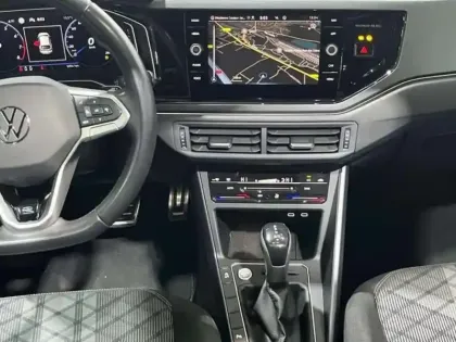 Photo 9 Volkswagen Taigo 1.0 TSI 110 DSG7 R-Line