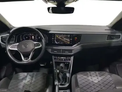 Photo 7 Volkswagen Taigo 1.0 TSI 110 DSG7 R-Line