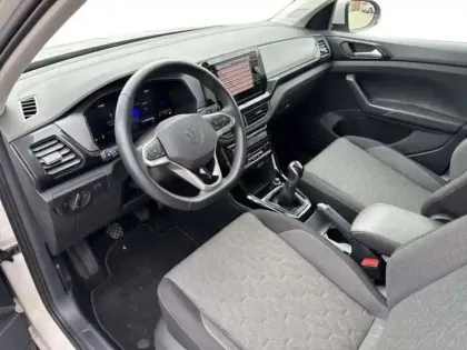 Photo 8 Volkswagen T-cross 1.0 TSI 95 Start/Stop BVM5 Life Plus