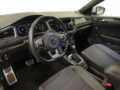 Photo 8 Volkswagen T-roc 1.5 TSI 150 EVO Start/Stop DSG7 R-Line