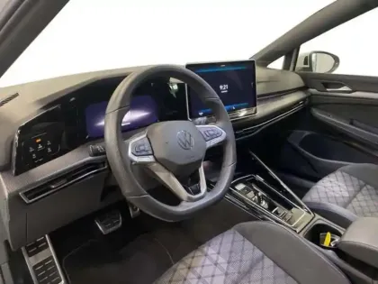 Photo 9 Volkswagen Golf 2.0 TDI 150 DSG7 R-Line