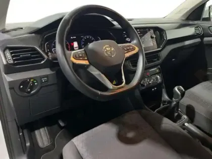 Photo 17 Volkswagen T-cross 1.0 TSI 95 Start/Stop BVM5 Life Tech