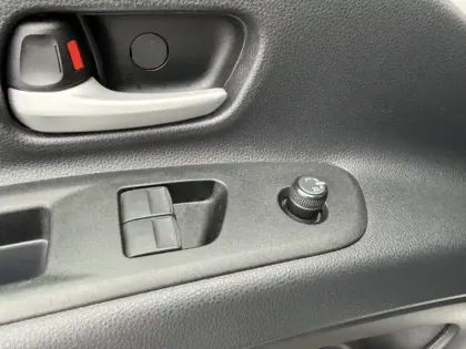 Photo 13 Toyota Aygo 1.0 VVT-i 72 Dynamic