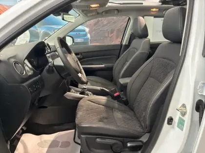 Photo 28 Suzuki Vitara Gén. II Ph3 Style 5