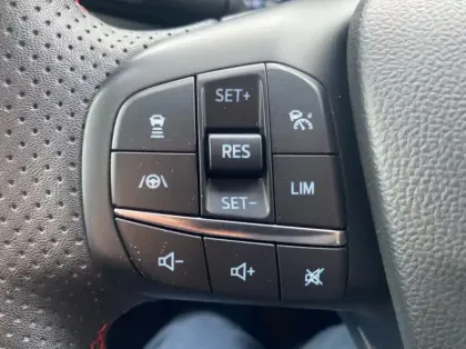 Photo 15 Ford Kuga 2.5 Duratec 190ch FHEV E85 ST-Line X BVA