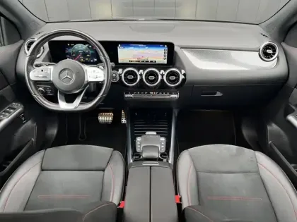 Photo 9 Mercedes GLA 200 d AMG Line
