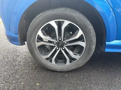 Photo 13 Ford Puma 1.0 Flexifuel 125ch S&S mHEV ST-Line