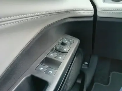 Photo 5 Ford Puma 1.0 EcoBoost Hybrid 125ch Sound Edition S&S Powershift