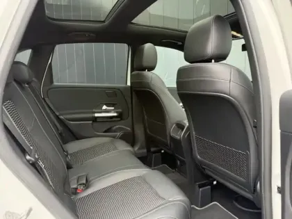 Photo 12 Mercedes Classe B 180 d Progressive Line Edition