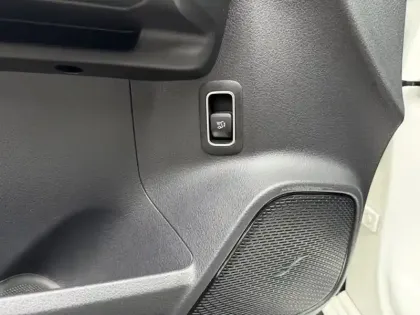 Photo 21 Mercedes Classe B 180 d Progressive Line Edition