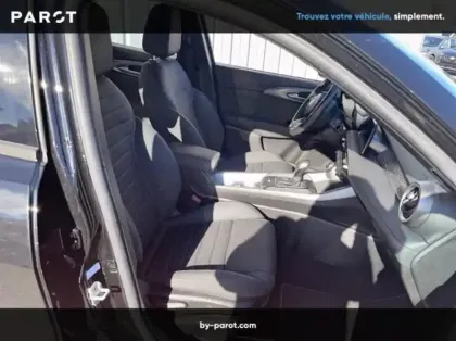 Photo 9 Alfa Romeo Tonale 1.5 Hybrid 130ch Sprint TCT