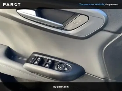 Photo 5 Alfa Romeo Tonale 1.5 Hybrid 130ch Sprint TCT