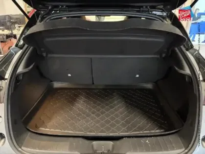 Photo 13 Nissan Juke  1.6 Hybrid 143ch Première Edition 2022.5