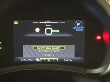 Photo 14 Abarth 600  e 240ch 54kWh Turismo