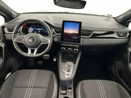 Photo 28 Renault Captur  E-Tech full hybrid 145