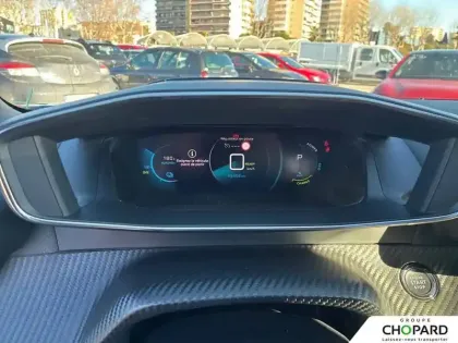 Photo 16 Peugeot 2008  Electrique 136 ch