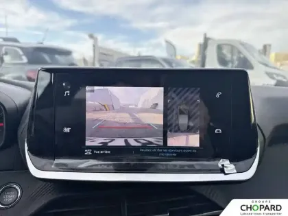 Photo 12 Peugeot 208  Electrique 50 kWh 136ch