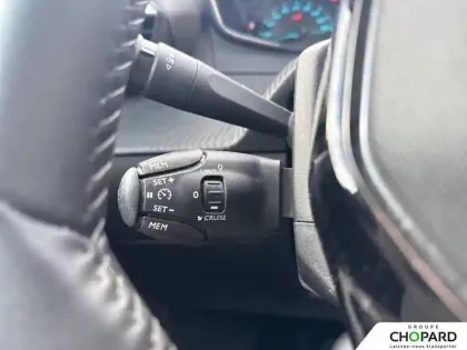 Photo 13 Peugeot 208  Electrique 50 kWh 136ch