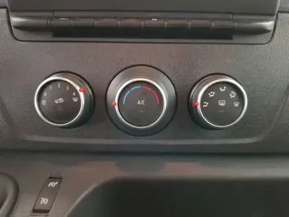 Photo 21 Renault Master  FGN TRAC F3500 L2H2 BLUE DCI 135