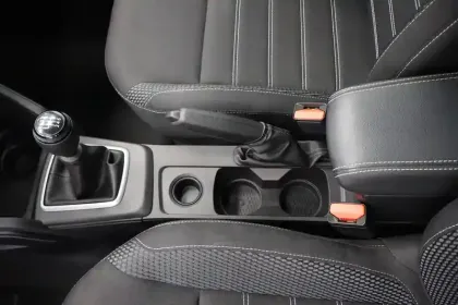 Photo 38 Dacia Duster  Blue dCi 115 4x2