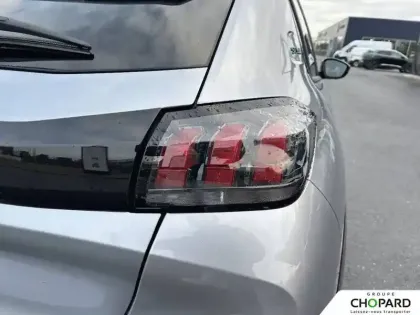 Photo 10 Peugeot 208  Electrique 50 kWh 136ch