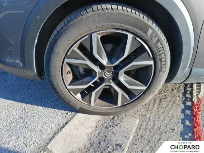 Photo 11 Citroën C4 e- 136 ch Automatique