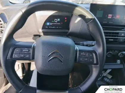 Photo 16 Citroën C4 e- 136 ch Automatique