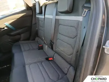 Photo 10 Citroën C4 e- 136 ch Automatique