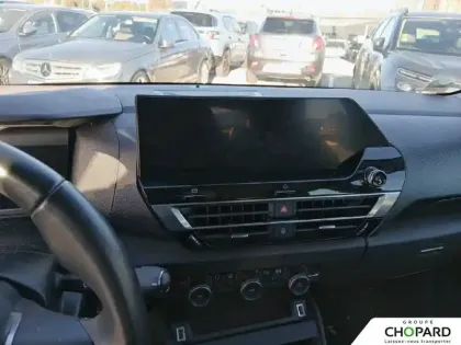 Photo 14 Citroën C4 e- 136 ch Automatique