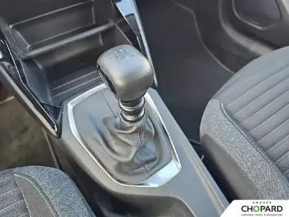 Photo 18 Peugeot 208  PureTech 100 S&S BVM6