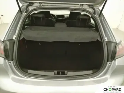 Photo 39 Peugeot 208  PureTech 75 S&S BVM5