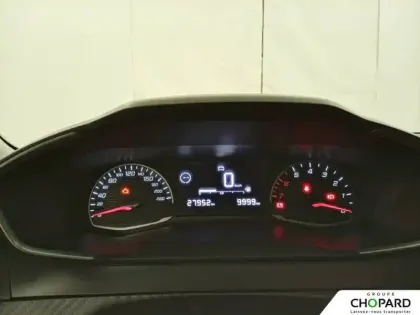 Photo 33 Peugeot 208  PureTech 75 S&S BVM5