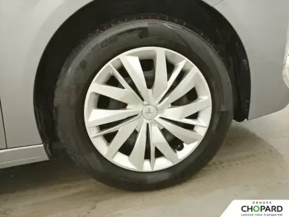 Photo 45 Peugeot 208  PureTech 75 S&S BVM5