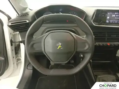 Photo 32 Peugeot 208  BLUEHDI 100 S&S BVM6