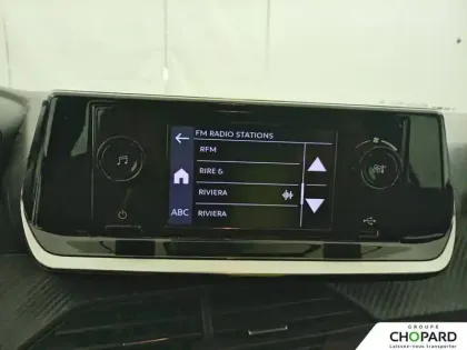 Photo 29 Peugeot 208  BLUEHDI 100 S&S BVM6