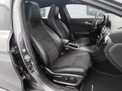 Photo 8 Mercedes GLA  200 7-G DCT Sensation