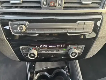 Photo 16 BMW X1  sDrive 16d 116 ch xLine