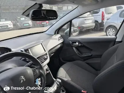 Photo 7 Peugeot 208  1.2 PureTech 82ch BVM5 Style