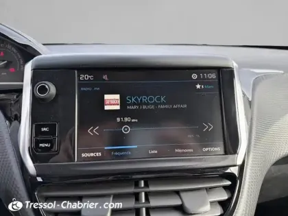 Photo 10 Peugeot 208  1.2 PureTech 82ch BVM5 Style