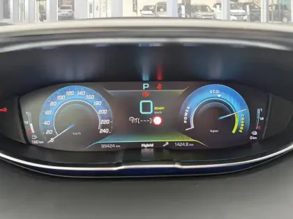 Photo 20 Peugeot 3008  Hybrid 225 e-EAT8 GT