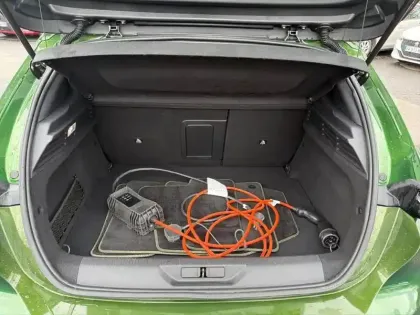 Photo 7 Peugeot 308  PHEV 180 e-EAT8 GT