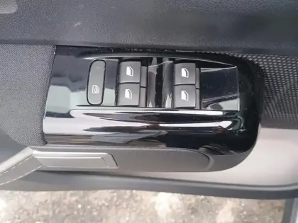 Photo 19 Citroën C3 Gén. III Ph2 C-Series 5