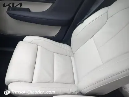 Photo 8 Volvo Xc40  B3 163 ch DCT7 Momentum