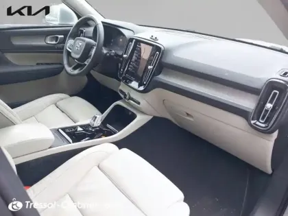 Photo 27 Volvo Xc40  B3 163 ch DCT7 Momentum