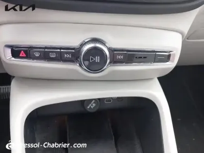 Photo 12 Volvo Xc40  B3 163 ch DCT7 Momentum