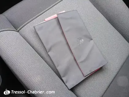 Photo 15 Citroën C3  BlueHDi 100 S&S BVM5 Shine Business