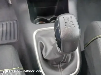 Photo 23 Citroën C3  BlueHDi 100 S&S BVM5 Shine Business