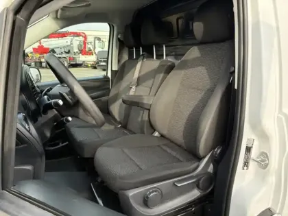 Photo 29 Mercedes Vito 116 CDI Fourgon Long L2 163CH 