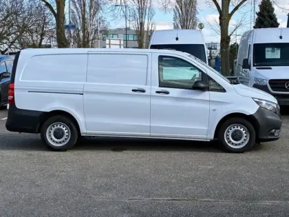 Photo 44 Mercedes Vito 116 CDI Fourgon Long L2 163ch 